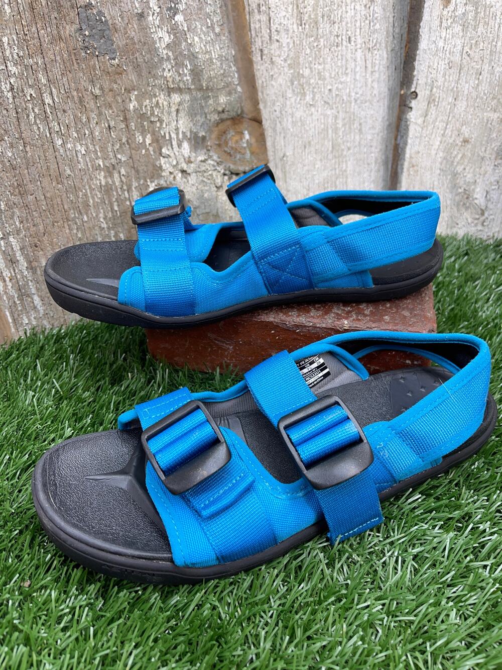 Astral Webber's M Blue Sandals Men's 9